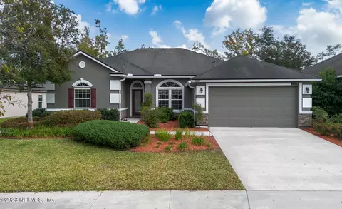 3323 Ridgeview Dr, Green Cove Springs, FL 32043