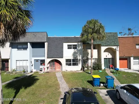 6105 Tuscony Cir, Jacksonville, FL 32277