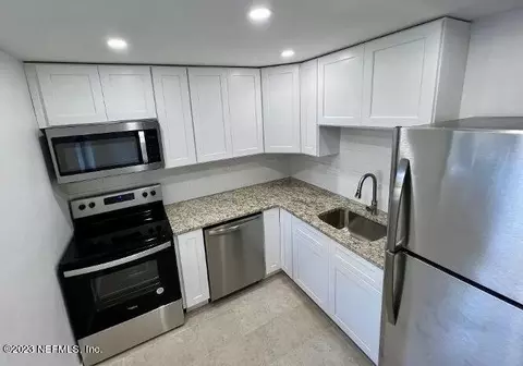 1500 Virginia Ave #111, Daytona Beach, FL 32114