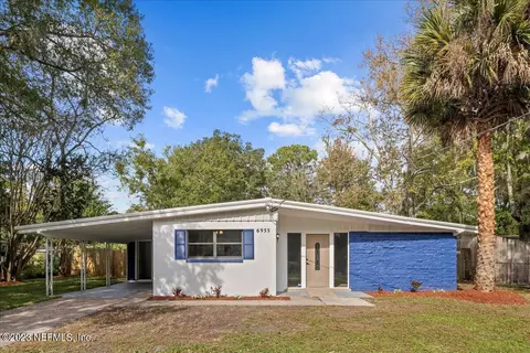 6955 Cherbourg Ave S, Jacksonville, FL 32205