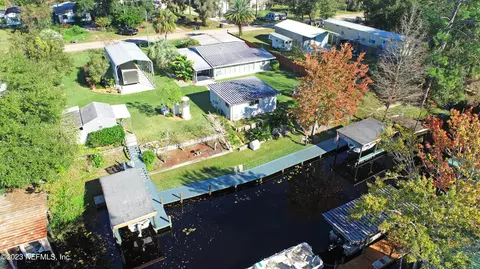 225 Clearwater Rd, Satsuma, FL 32189