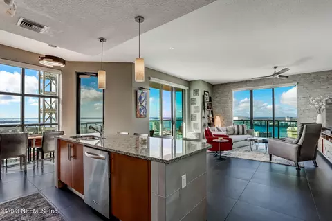 1431 Riverplace Blvd #3001, Jacksonville, FL 32207