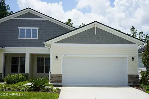 4552 Sun Garden Dr, Jacksonville, FL 32257