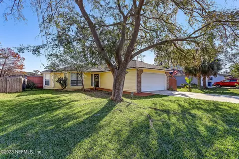 1621 Derringer Rd, Jacksonville, FL 32225