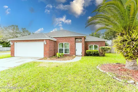 3130 Fox Squirrel Dr, Orange Park, FL 32073
