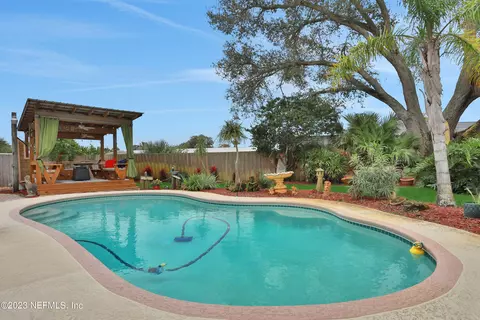 544 16th Ave N, Jacksonville Beach, FL 32250
