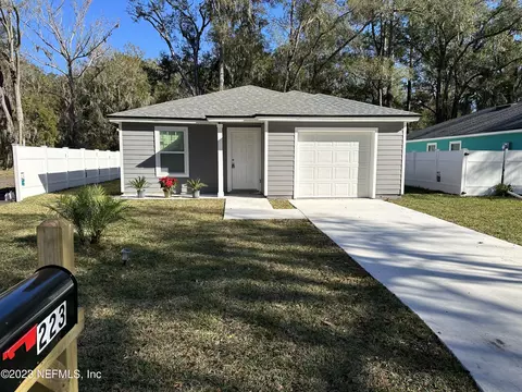 223 Monterey Blvd, Baldwin, FL 32234