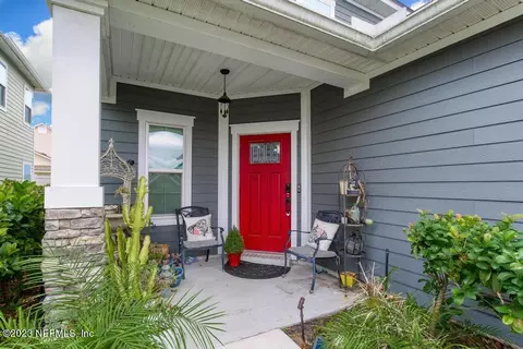 530 Meldrum Ln, Orange Park, FL 32065