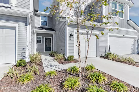 12083 Calvesta St, Jacksonville, FL 32256