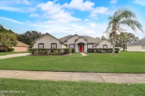 136 Ivy Lakes Dr, Saint Johns, FL 32259
