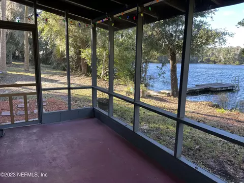 206 Baker Rd, Satsuma, FL 32189