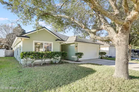 850 S Lilac Loop, Saint Johns, FL 32259