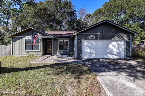 3520 Raymur Villa Dr, Jacksonville, FL 32277