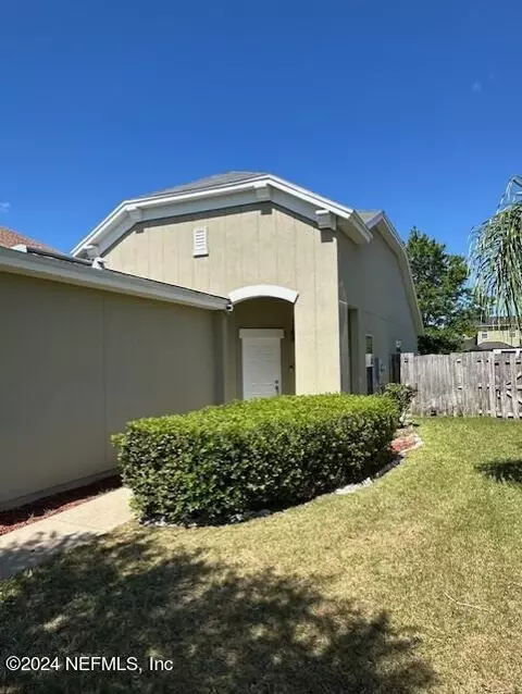 212 Brookfall Dr, Saint Augustine, FL 32092