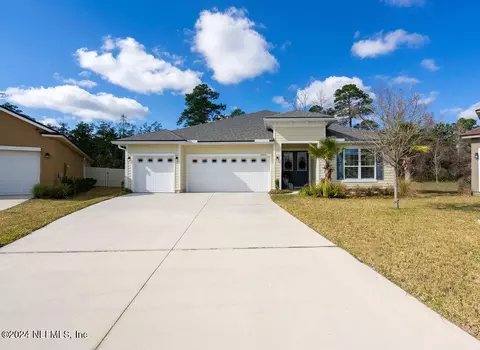 3806 Hammock Bluff Dr, Jacksonville, FL 32226