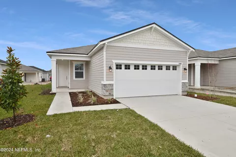 5788 Tomahawk Lake Dr, Jacksonville, FL 32254