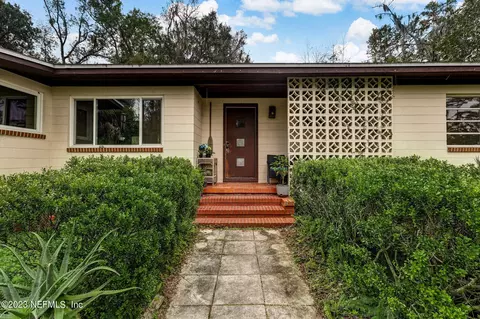 2947 Scott Cir, Jacksonville, FL 32223