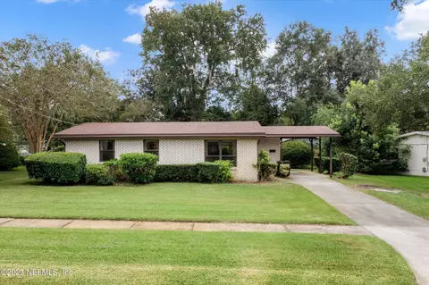 7627 Hillside Dr, Jacksonville, FL 32221