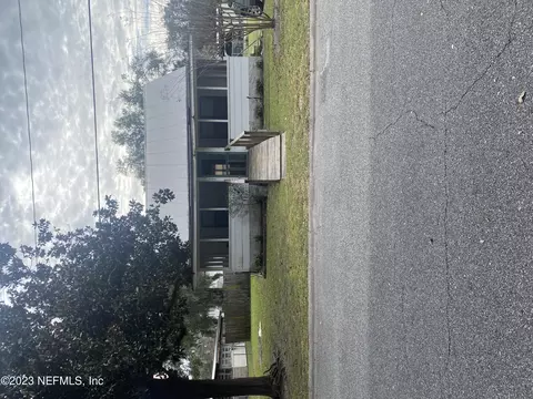 705 Bay St, Green Cove Springs, FL 32043