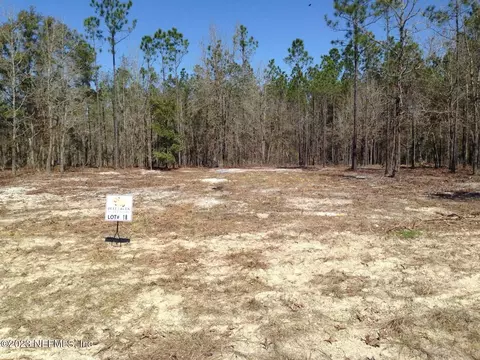13559 Settindown Dr, Bryceville, FL 32009