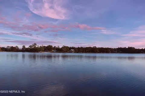249 Simpson Dr, Interlachen, FL 32148 photo 2