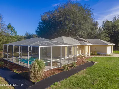 106 Clay Way, Interlachen, FL 32148