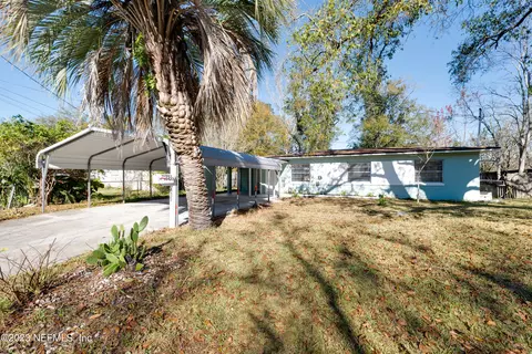 6423 Solandra Dr, Jacksonville, FL 32210