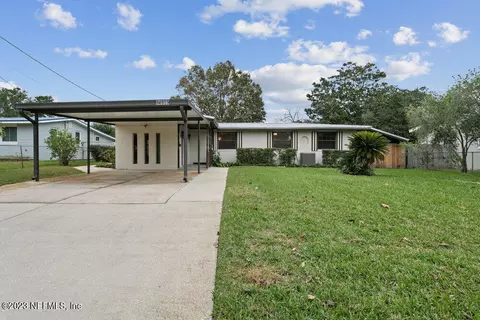 11303 Soforenko Dr, Jacksonville, FL 32218