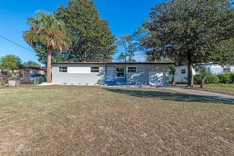 2959 Charme Dr, Jacksonville, FL 32277