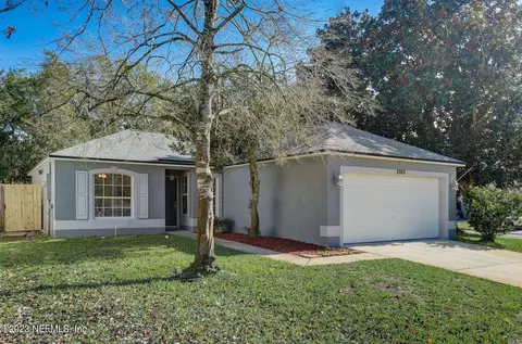 3925 Maple View Dr, Jacksonville, FL 32224