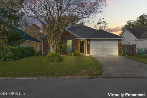 2818 Canyon Falls Dr, Jacksonville, FL 32224