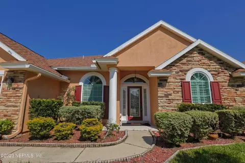 1880 Chatham Village Dr, Fleming Island, FL 32003