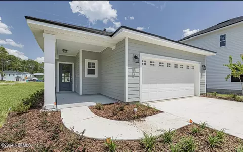 203 Wineberry Ln, Saint Augustine, FL 32092