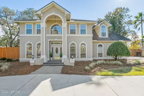 2908 Evercharm Pl E, Jacksonville, FL 32257