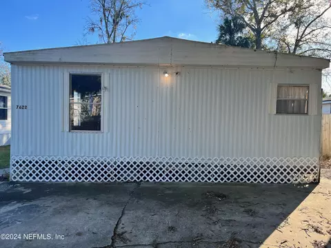 7622 Covewood Dr, Jacksonville, FL 32256