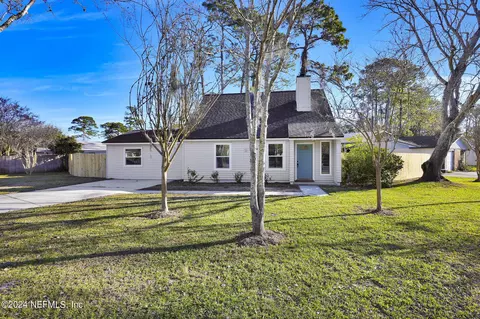 4229 Huntington Forest Blvd, Jacksonville, FL 32257