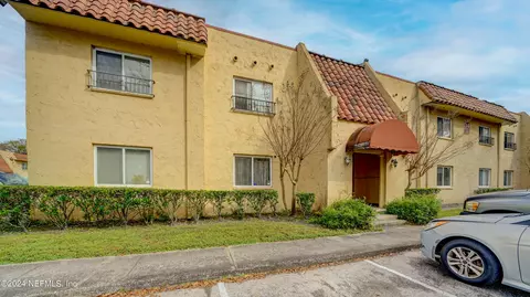 6551 La Mirada Dr W #3, Jacksonville, FL 32217
