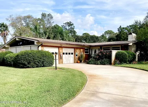 5042 Lincolnshire Rd, Jacksonville, FL 32217