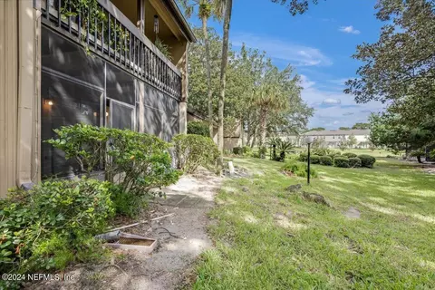 7711 Las Palmas Way #168-A, Jacksonville, FL 32256