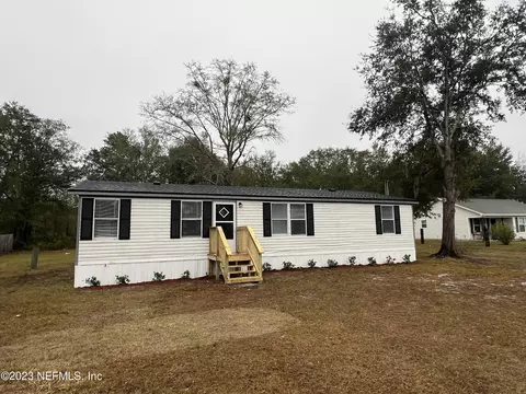 9015 Circle G Ln, Sanderson, FL 32087