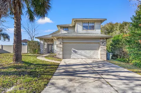 4038 High Pine Rd, Jacksonville, FL 32225