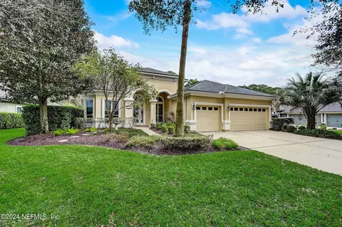 194 Parkside Dr, Saint Augustine, FL 32095