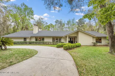 7953 Green Glade Rd, Jacksonville, FL 32256