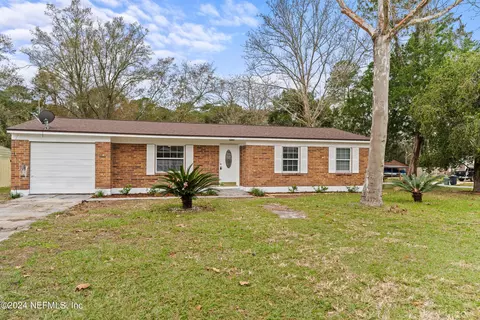 5930 Camaro Dr E, Jacksonville, FL 32244