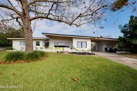 140 Ferrol Rd, Saint Augustine, FL 32084