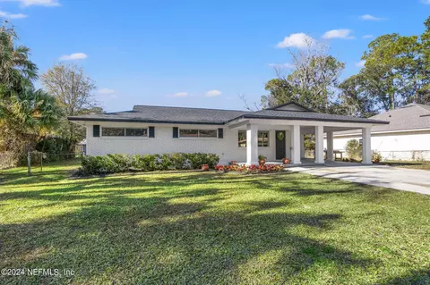 9506 Harriet Ave, Jacksonville, FL 32208