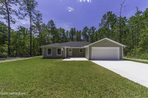 4405 Susan St, Hastings, FL 32145