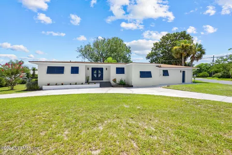 3 Burling Way, Jacksonville Beach, FL 32250