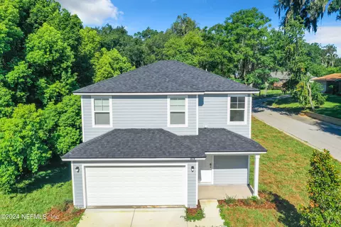3678 Bridgewood Dr, Jacksonville, FL 32277