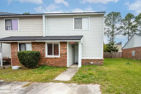 11222 Shady Glen Dr, Jacksonville, FL 32257